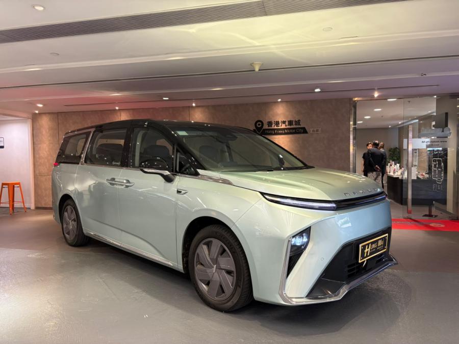 MAXUS  上汽大通 Mifa 9 Premium